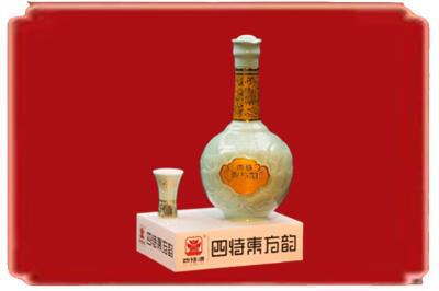 红河烟酒回收四特酒.jpg